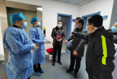 党旗辉映战瘟疫 ——武汉市汉阳医院党员干部在抗疫一线冲锋陷阵